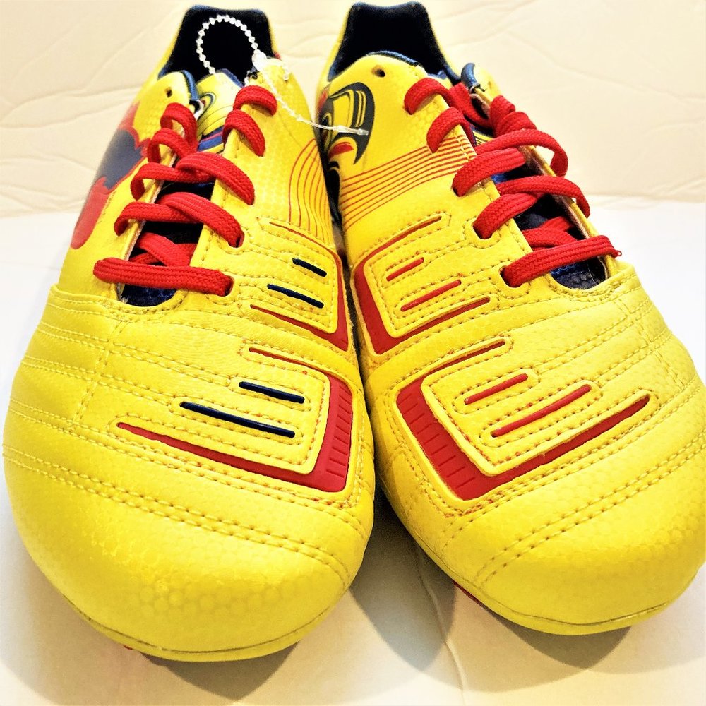Men NEW Soccer shoes Adidas Power 7,12, Native Design102781 Never even tried on